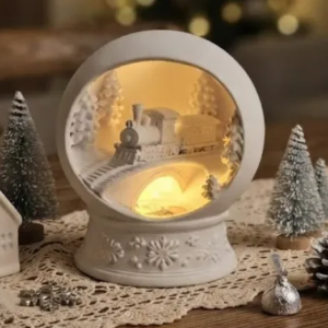 Winter Train snow globe